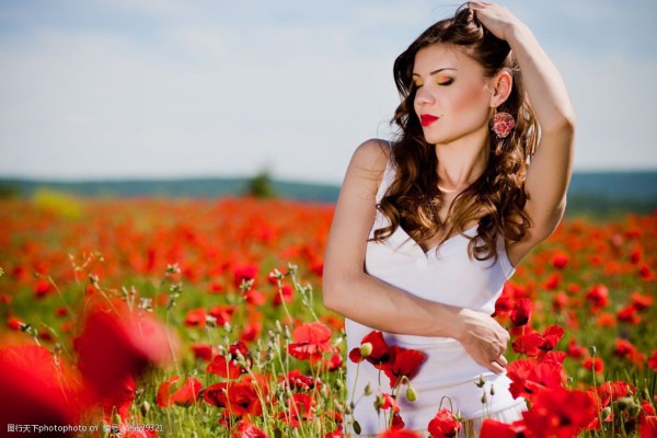 “武汉洗浴新体验，畅享汗蒸桑拿养生时光”